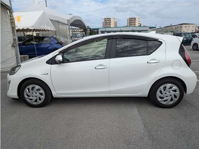 アクア1.5 S スタイルブラック