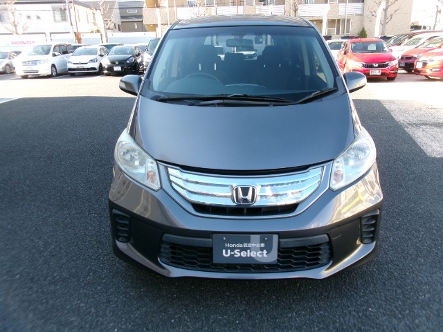 フリードハイブリッド1.5 ジャストセレクション+