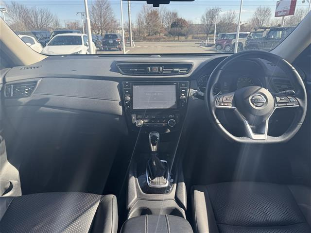 エクストレイル2.0 20Xi Vセレクション 4WD