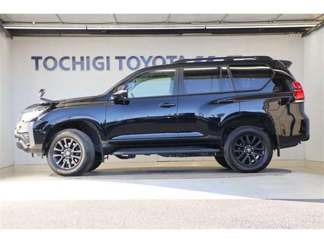 ランドクルーザープラド2.7 TX Lパッケージ マットブラック エディション 4WD
