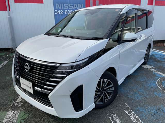 セレナ1.4 e-POWER ハイウェイスターV