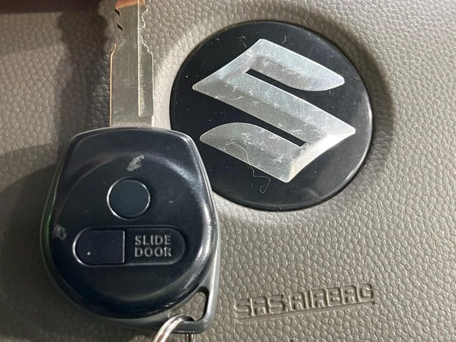 �y�L�[���X�z�������ꂽ�ꏊ����ł��{�^����Ńh�A�̊J���E�{�����ł���̂łƂ��Ă��֗�!�h�A�̌�������ɏ������邱�Ƃ�����܂����