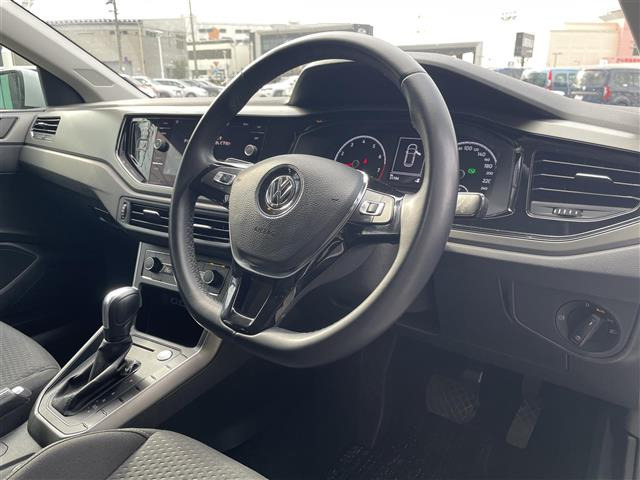 ポロTSI コンフォートライン リミテッド