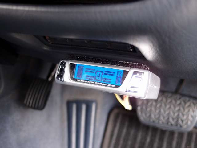 �e��I�[�g���[���戵�����B�ʏ�I�[�g���[���Œ�120�񂩂�A���R�ԍό^120��܂ŁA���q�l�̃j�[�Y�ɍ��������x�����@�����ē������Ă������܂��B�R���Ɏ��M�̖������q�l�����C�y�ɂ����k�������܂�