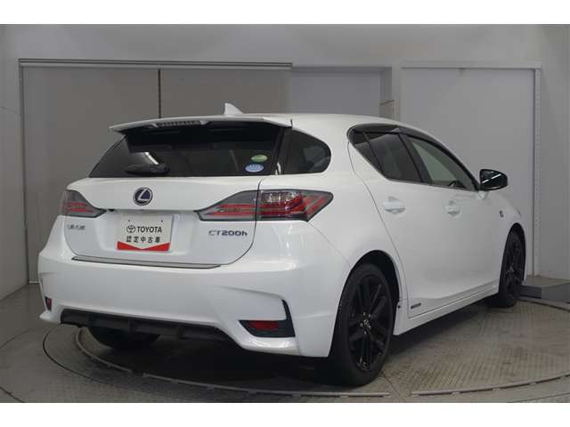 CT200h Fスポーツ Xライン