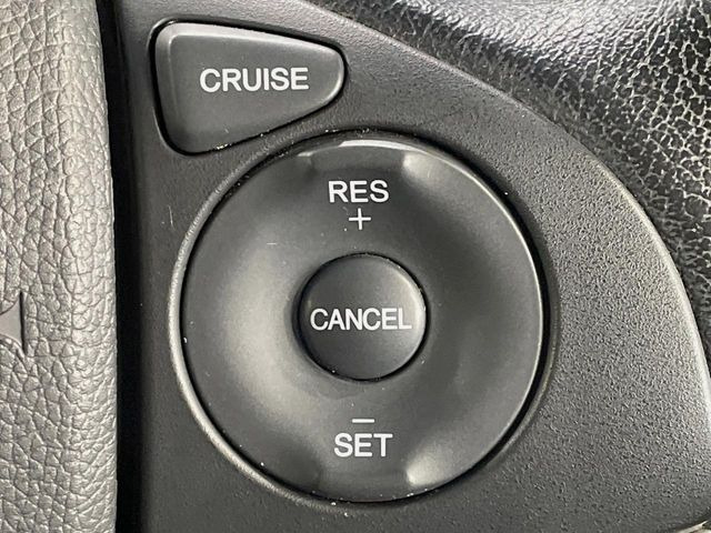 �y�N���[�Y�R���g���[���z�������H�����N���N���s�B�A�N�Z���𗣂��Ă���葬�x�ő��s���ł��A�������^�]���̕��S���y��!�����E�������ȒP�ȃX�C�b�`����Œ����ł��܂��B