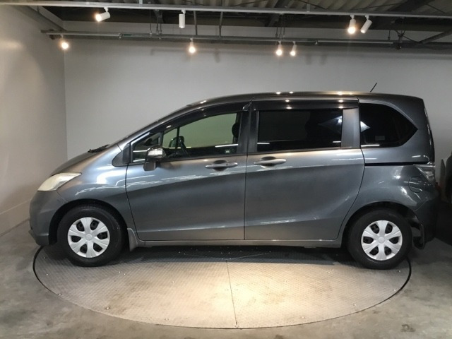 フリード1.5 G ジャストセレクション