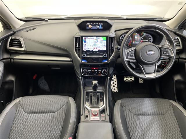 フォレスター2.0 アドバンス 4WD