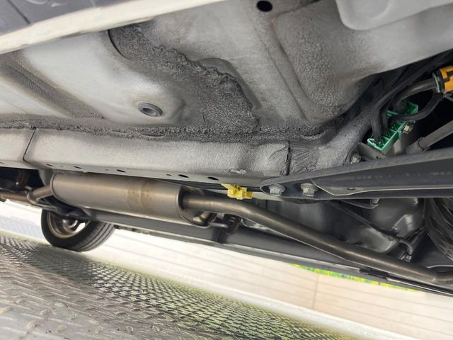 ���S�̍Œ�10�N�E���s�������ۏ�(�L��)�����p�ӁB�ۏؓ��e���[���͂������A�����_��&�I�C��������A�N�����x�̑S���E24���ԃ��[�h�T�[�r�X���t�т���Ă���܂��̂ł����S�������B