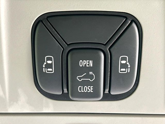 �y�����p���[�X���C�h�h�A�z�X�}�[�g�L�[��^�]�Ȃ̃X�C�b�`�Ō�ȗ����X���C�h�h�A�̊J���\���d��������͂����ăh�A���J����K�v�������A�����Ȃ��q�l�ł��ȒP�ɊJ���߂ł����K�ł���