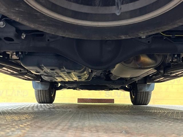 下回りがきれいなうちに、防錆加工の施工がオススメ。降雪地域はもちろん、沿岸部にお住いの方や、趣味でマリン・ウィンタースポーツをされる方にご好評いただいております。