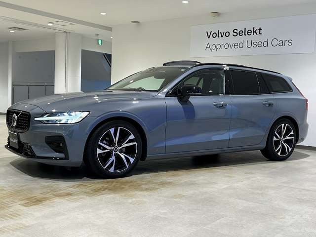 V60アルティメット B4 ダーク エディション