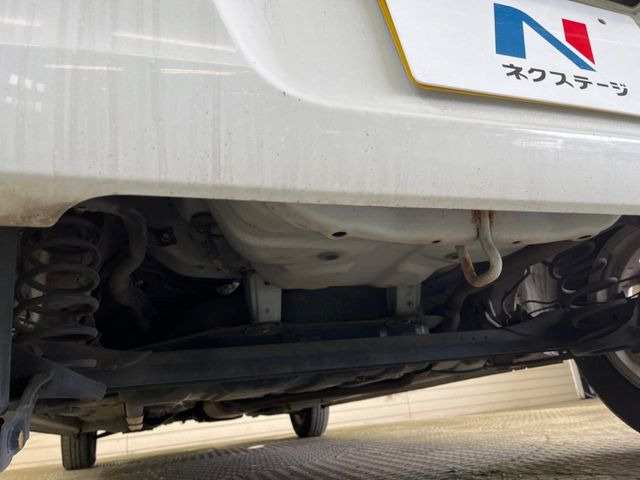 ����肪���ꂢ�Ȃ����ɁA�h�K���H�̎{�H���I�X�X���B�~��n��͂������A���ݕ��ɂ��Z���̕���A��Ń}�����E�E�B���^�[�X�|�[�c���������ɂ��D�]���������Ă���܂��B