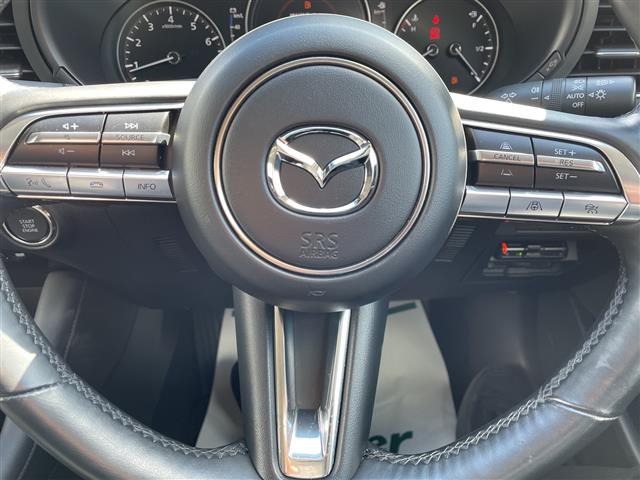 MAZDA3セダン2.0 X Lパッケージ 4WD