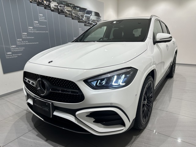 GLAクラスGLA200 d 4マチック アーバン スターズ 4WD