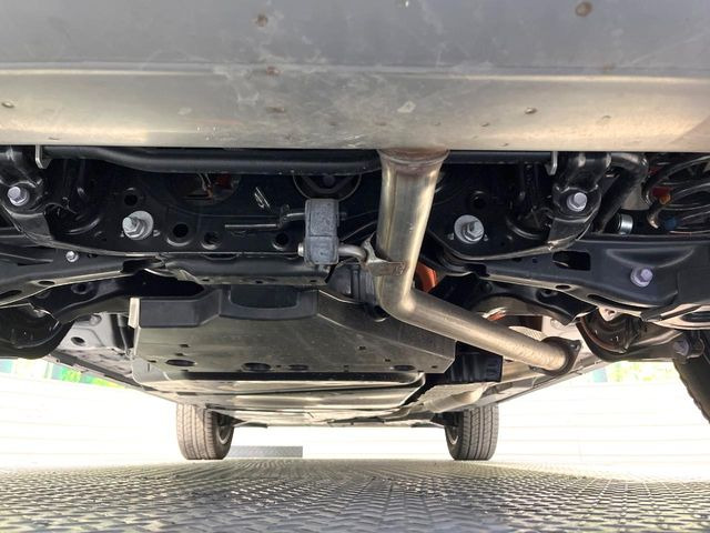 下回りがきれいなうちに、防錆加工の施工がオススメ。降雪地域はもちろん、沿岸部にお住いの方や、趣味でマリン・ウィンタースポーツをされる方にご好評いただいております。