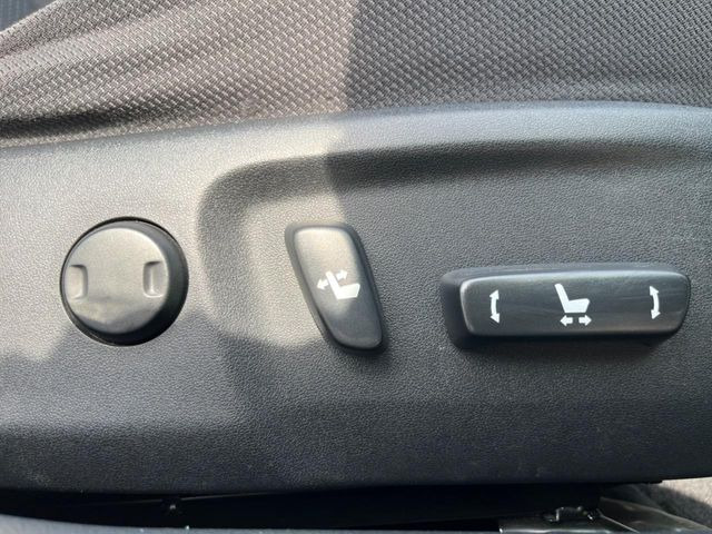 �y�p���[�V�[�g�z�X�C�b�`��ŊȒP�ɃV�[�g�̔��������\!�d��������͂�����܂���!���K�ȃV�[�g�|�W�V�����ɃZ�b�g���āA���K�ȃh���C�u�����y���݂��������B