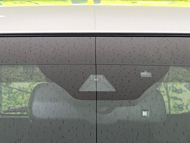 �y�v���N���b�V���Z�[�t�e�B�z�O���̎ԗ��������m���A�Փ˂������Ȏ��͌x��Œ��ӂ𑣂��A�u���[�L�𓥂ޗ͂��T�|�[�g�B�u���[�L�𓥂߂Ȃ������ꍇ�͏Փ˔�Q�y���u���[�L���쓮�A�Փˉ�����T�|�[�g���܂��B