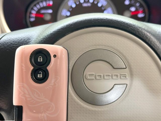 �y�L�[�t���[�V�X�e���z�J�o����|�P�b�g�ɓ��ꂽ�܂܂ł��h�A�̎{���E�������\�ȃX�}�[�g�L�[�𑕔��B�G���W���̃I���E�I�t�����J�M�����o���K�v����������Ƃ��Ă��֗��ł���