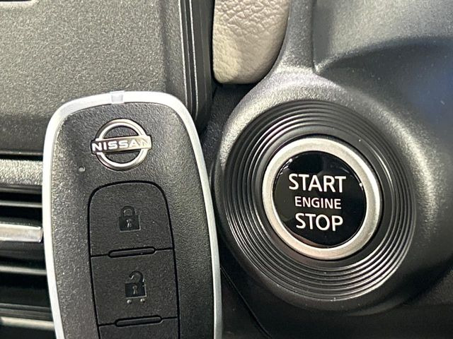 �y�C���e���W�F���g�L�[�z�J�o����|�P�b�g�ɓ��ꂽ�܂܂ł��h�A�̎{���E�������\�ȃX�}�[�g�L�[�𑕔��B�G���W���̃I���E�I�t�����J�M�����o���K�v����������Ƃ��Ă��֗��ł���