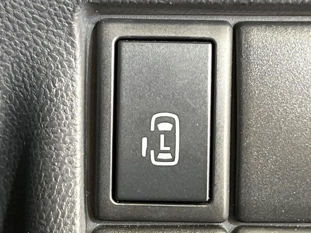 �y�p���[�X���C�h�h�A�z�X�}�[�g�L�[��^�]�Ȃ̃X�C�b�`�ŃX���C�h�h�A�̊J���\���d��������͂����ăh�A���J����K�v�������A���������q�l�ł��A�d���ו��������Ă��鎞�����N�ɊJ���߂ł��܂���