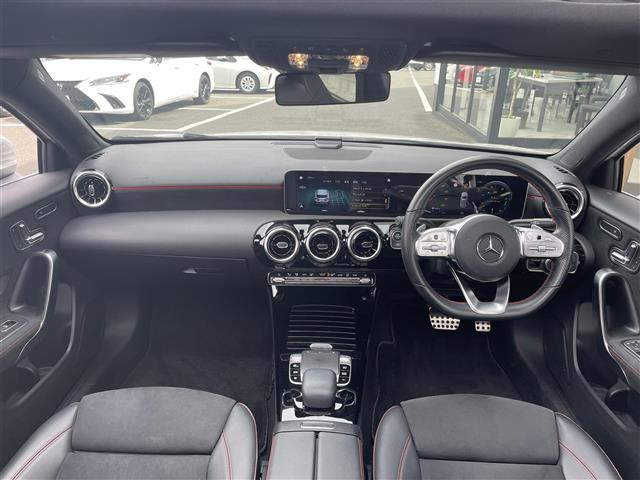 AクラスA200d AMGライン