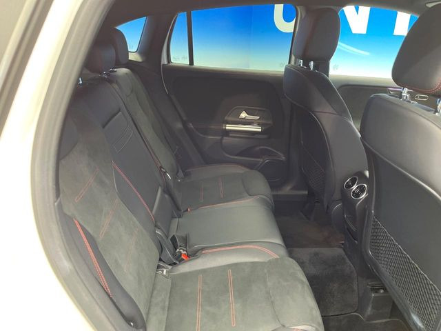 ���㕔���Ȃ��C�ɂȂ�悤�ȃL�Y�E�����ւ��蓙�A�傫�ȃ_���[�W�͂Ȃ��A�ǍD�ȏ�Ԃł��B