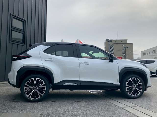 ����Ȃ��Ԃ̐����̔����\�ł�!(�L�b�`���J�[��ύڎԁA�_���v�J�[�⃌�v���J�ԁA�o�X�ȂǂȂ�)���s���SUV�͖ܘ_�AEV(�d�C������)��n�C�u���b�h(PHEV�܂�)���[�Ԏ��т��������܂�!���ł������k��!