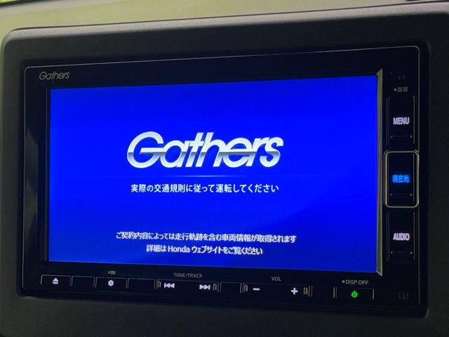 �y�����i�r�z�l�C�̏����i�r�𑕔����Ă���܂��B�i�r�̎g���₷���͂������A�I�[�f�B�I�@�\���[��!�L�����v�◷�s�͂������A�ʋ΂┃�����ȂǕ��i�̃h���C�u���y�����Ȃ�͂���