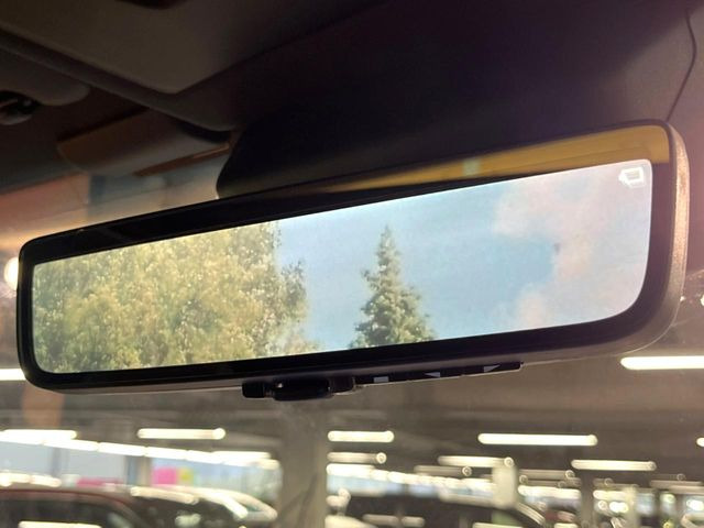 �y�f�W�^���C���i�[�~���[�z��Ȃ̑傫�ȉו��⓯��҂Ō�����m�F���Â炢���ł����S!�J�������B�e�����ԗ�����̉f�������[���~���[���ɕ\���B�N���A�Ȏ��E�ŏ󋵂̊m�F���\�ł�!