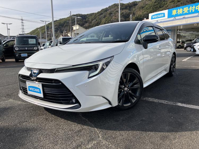 カローラツーリング1.8 ハイブリッド W×B