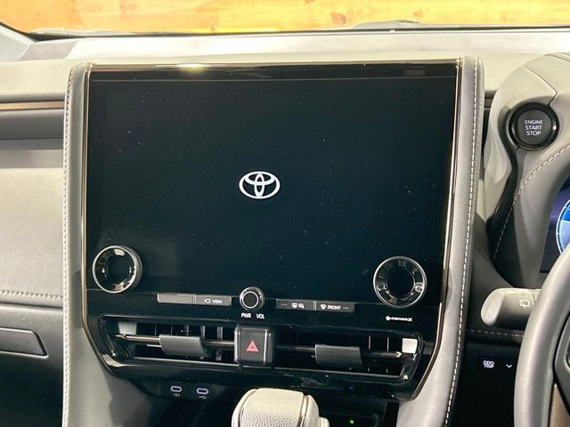 【14インチ ディスプレイオーディオ】大画面のディスプレイはAppleCarPlayやAndroidAutoが利用可能。大きな画面でスマホナビアプリ等が利用いただけます♪