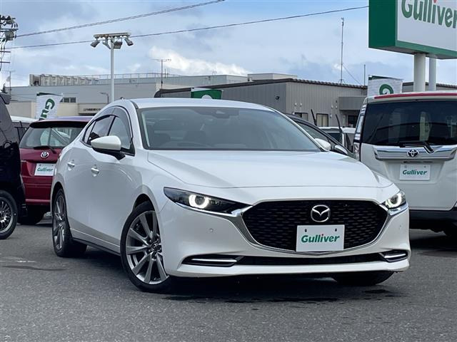 MAZDA3セダン2.0 X Lパッケージ 4WD