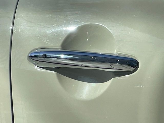 ���R���t�H�[�g�A�N�Z�X(�X�}�[�g�G���g���[�V�X�e��):�L�[���������Ă��邾���ŊJ���E�{������G���W���X�^�[�g�܂ő���\!