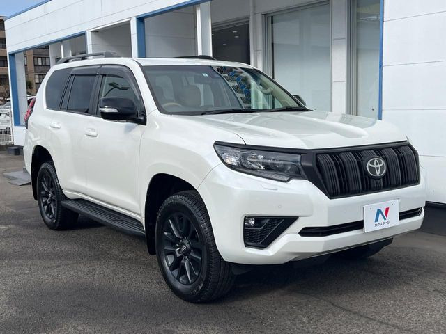 �������x�̃K���X�疌�ŝ����͂������A�㎿�ȃc���E����������B���O����_���J�����؂Ȉ��Ԃ�ی삵�A�F�����E�򉻂�h�~�B�u�e�X�v���b�V���R�[�g�v�A�u�e�v���~�b�T�R�[�g�v���炨�I�т��������܂��B