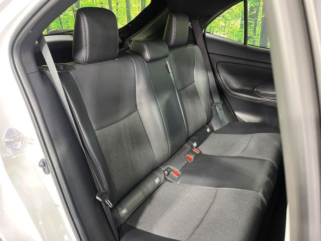 �y�n�[�t���U�[�V�[�g�z�������ƍ���S�n�𗼗������l�C�̃V�[�g���w�ʁE���ʂ̃t�@�u���b�N�f�ނ́A�ʋC���̗ǂ��⊊��ɂ����ɗD��Ă��܂��B�C���╞���ɍ��E���ꂸ���K�ɂ���肢�������܂��B