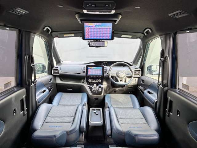 セレナ1.2 e-POWER AUTECH