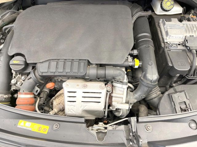 �����X�ł́A�e���[�J�[�̐�p�f�f�e�X�^�[�𓱓��B���Ǝ��i�����e�N�j�J���X�^�b�t���풓���Ă���܂��̂ŁA������̍ۂɂ����S���Ă����p���������܂��B