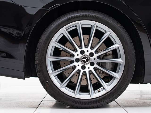 �A�����ÎԂ̓A�t�^�[�����e�i���X�̐M�������ߎ肾�ƍl���Ă���܂��B���X�͂��q�l�ƒ������t�����������A���ɐ������傫���Ȃ��X��ڎw���܂��B���[�Ԍォ�炪���q�l�Ƃ̃J�[���C�t�̎n�܂肾�ƍl���Ă��܂��B