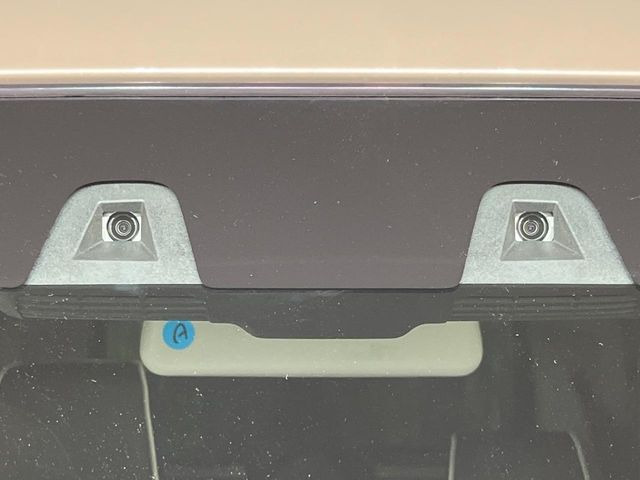 �y�X�Y�L �Z�[�t�e�B�T�|�[�g�z���s���ɑO���̎ԗ�����F�����A�Փ˂������Ȏ��͌x��ƃu���[�L�ŏՓˉ���Ɣ�Q�y�����A�V�X�g�B�����S�Ƀh���C�u�����y���݂��������܂��B