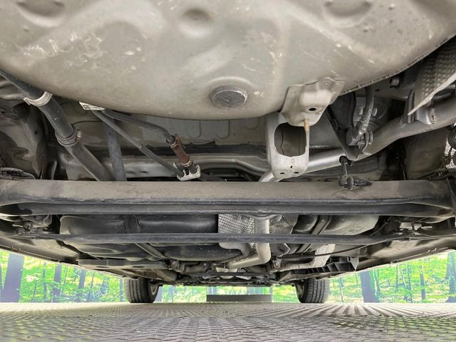 下回りがきれいなうちに、防錆加工の施工がオススメ。降雪地域はもちろん、沿岸部にお住いの方や、趣味でマリン・ウィンタースポーツをされる方にご好評いただいております。