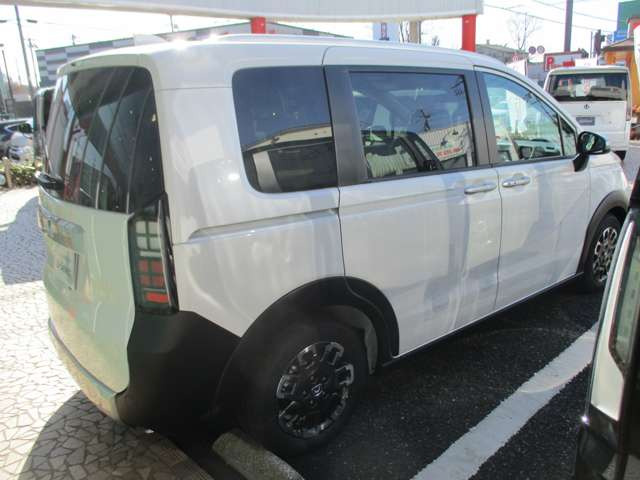 フリード1.5 クロスター