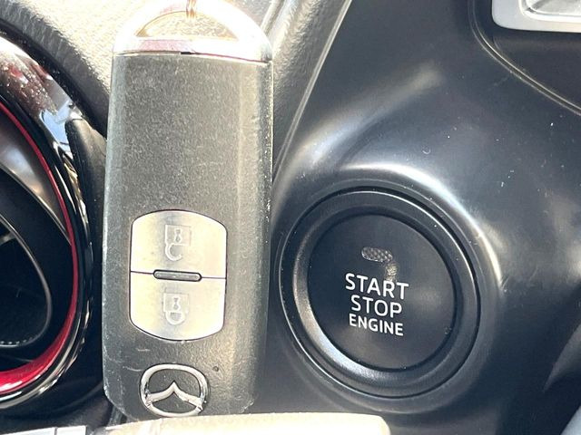 �y�A�h�o���X�g�L�[�z�J�o����|�P�b�g�ɓ��ꂽ�܂܂ł��h�A�̎{���E�������\�ȃX�}�[�g�L�[�𑕔��B�G���W���̃I���E�I�t�����J�M�����o���K�v����������Ƃ��Ă��֗��ł���