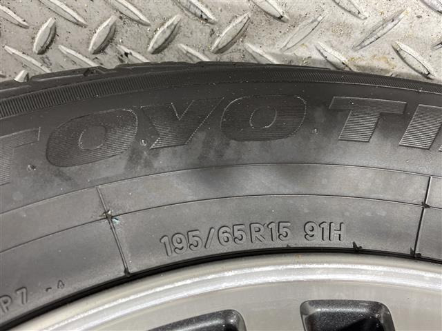 セレナ1.2 e-POWER ハイウェイスターV