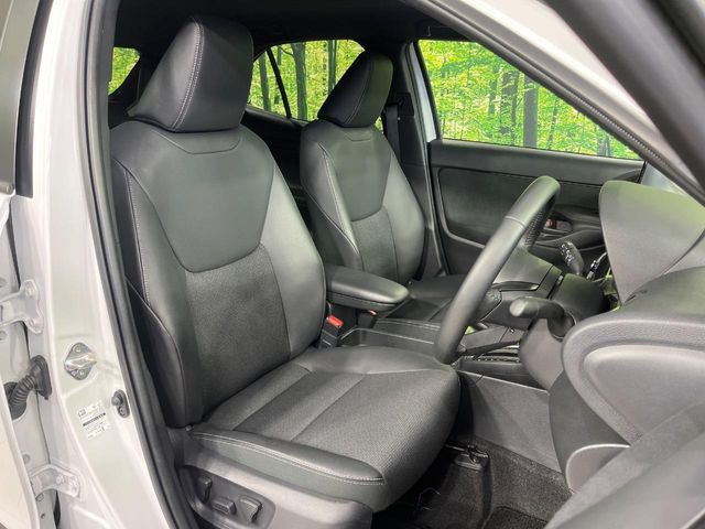 �y�n�[�t���U�[�V�[�g�z�������ƍ���S�n�𗼗������l�C�̃V�[�g���w�ʁE���ʂ̃t�@�u���b�N�f�ނ́A�ʋC���̗ǂ��⊊��ɂ����ɗD��Ă��܂��B�C���╞���ɍ��E���ꂸ���K�ɂ���肢�������܂��B