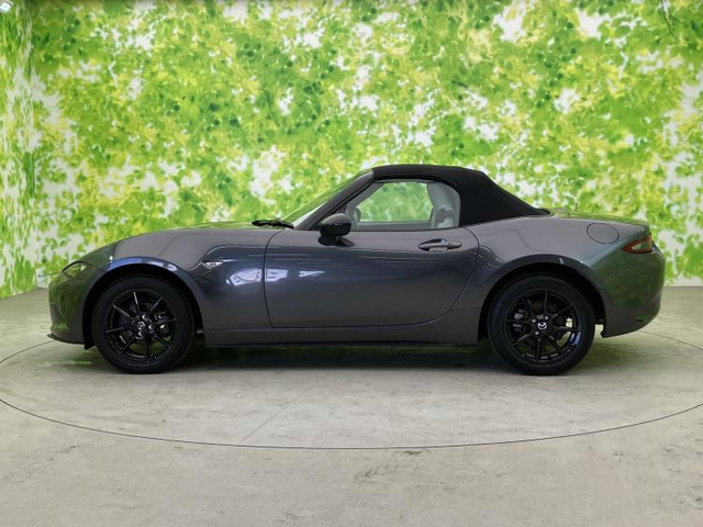 ロードスター1.5 S レザーパッケージ ホワイトセレクション