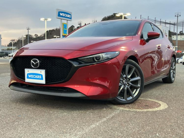 MAZDA3ファストバック2.0 20S バーガンディ セレクション