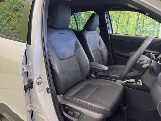 �y�n�[�t���U�[�V�[�g�z�������ƍ���S�n�𗼗������l�C�̃V�[�g���w�ʁE���ʂ̃t�@�u���b�N�f�ނ́A�ʋC���̗ǂ��⊊��ɂ����ɗD��Ă��܂��B�C���╞���ɍ��E���ꂸ���K�ɂ���肢�������܂��B