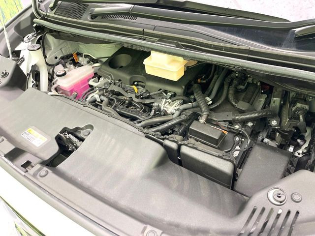 親切・丁寧な専門メカニックスタッフが応対!・車検・点検整備・事故等の修理などアフターサービスも安心。お車のカスタマイズもネクステージのサービススタッフまでご相談ください!