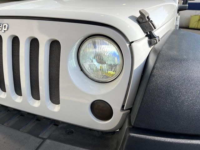 ���w�b�h���C�g:�w�b�h���C�g�͉��΂݂����Ȃ��A�Y��ȏ�Ԃ�ۂ��Ă���܂��B���΂ݖh�~�̃����Y�R�[�e�B���O�̎{�H���\�ł������܂��B